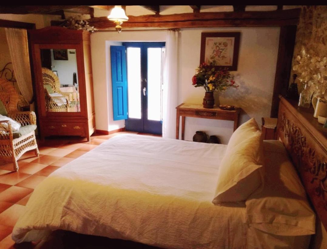 Casa Lucia Guest House Mogarraz Ngoại thất bức ảnh